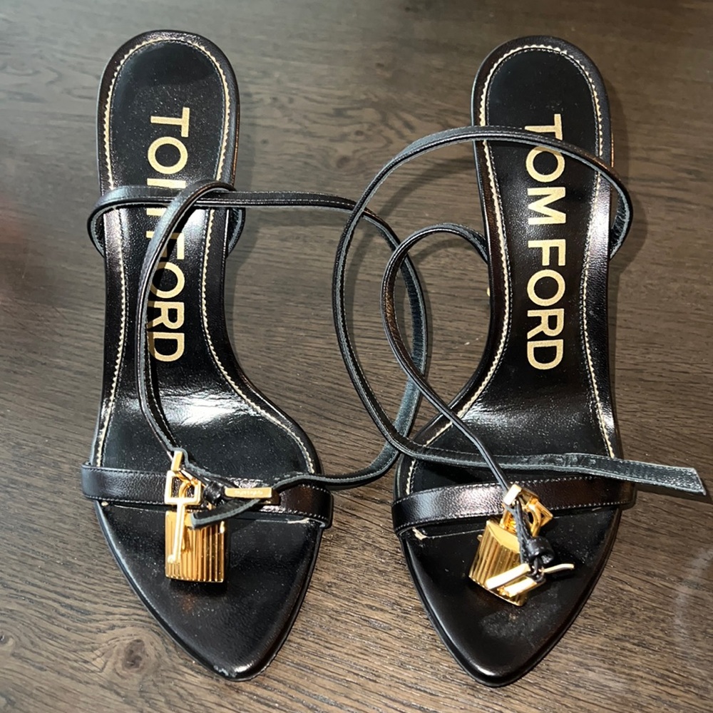 COPY - Tom Ford Black Heels